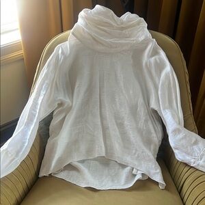 Elegant White Women's Linen Top